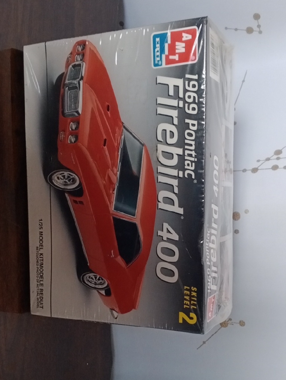MT 1969 Pontiac Firebird 400 Model Car Kit - Red